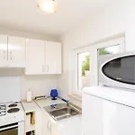 Holiday home Six-Bedroom Holiday Home In Sipan