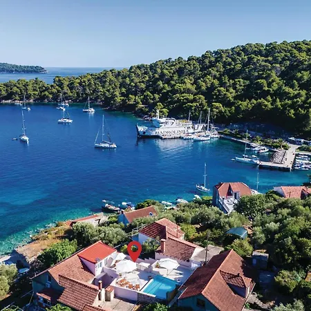 Σπίτι διακοπών Cozy In Sipan With Outdoor Swimming Pool