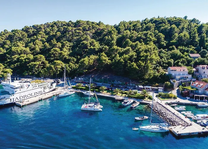 펜션 Six-bedroom In Sipan 수두라드